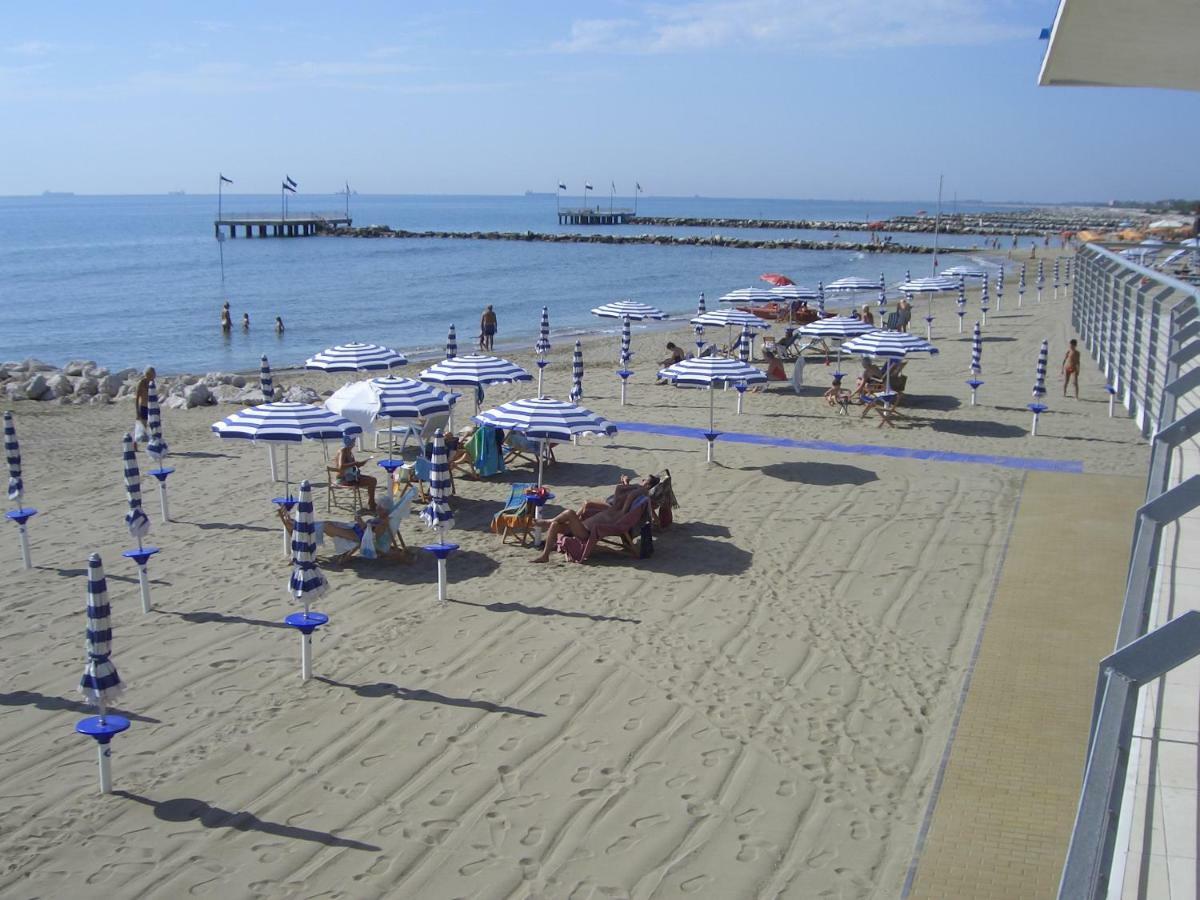 Hotel Sorriso Lido di Venezia Exterior foto